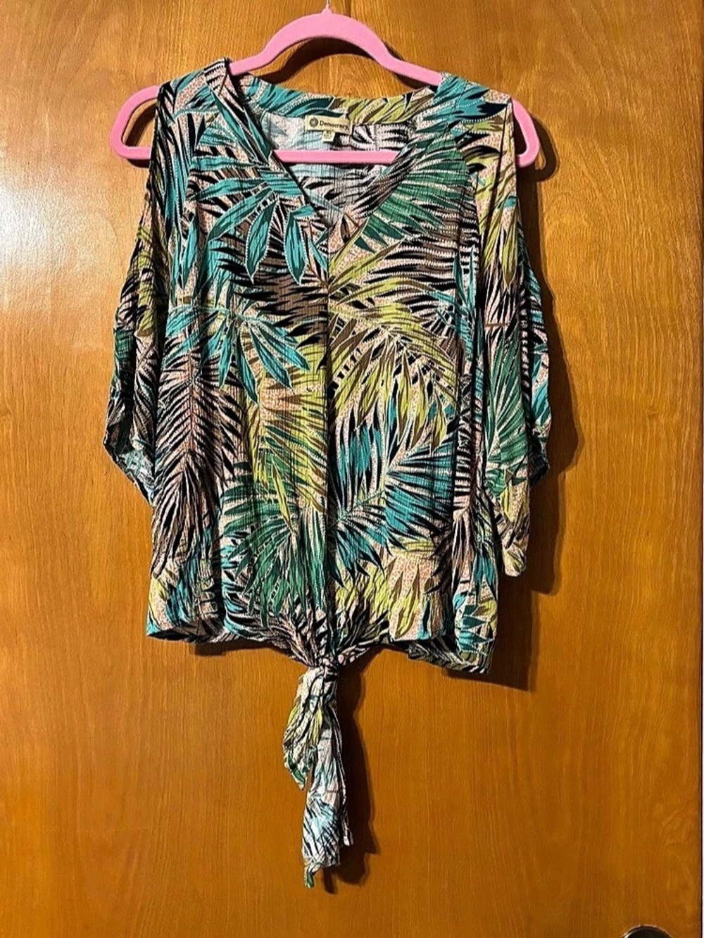 Democracy Tropical Leaf Print Cold Shoulder Tie Front Top Green & Pink XS